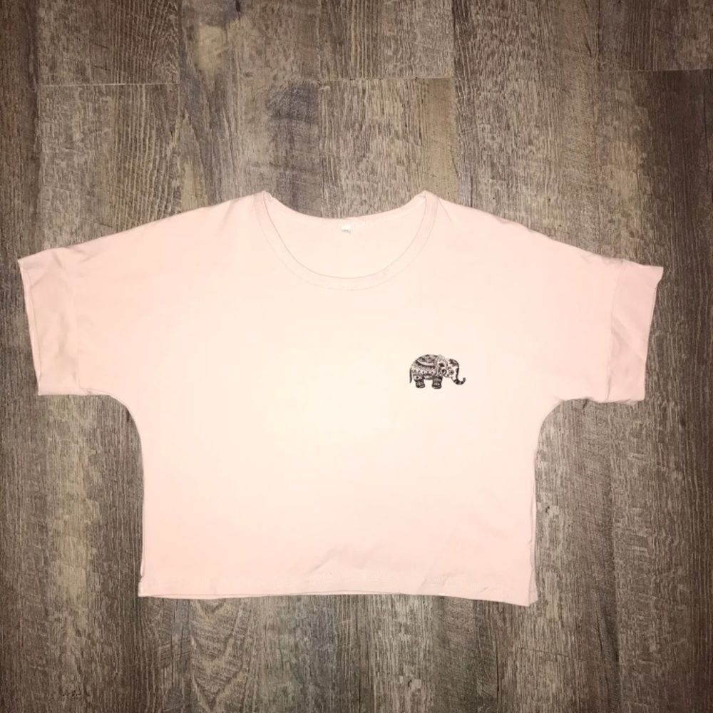Cropped Women’s Top